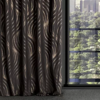 Zasłona czarno, złota z wzorem geometrycznym z welwetu 140x270 cm taśma imitująca flex VICTORIA 3 Limited Collection