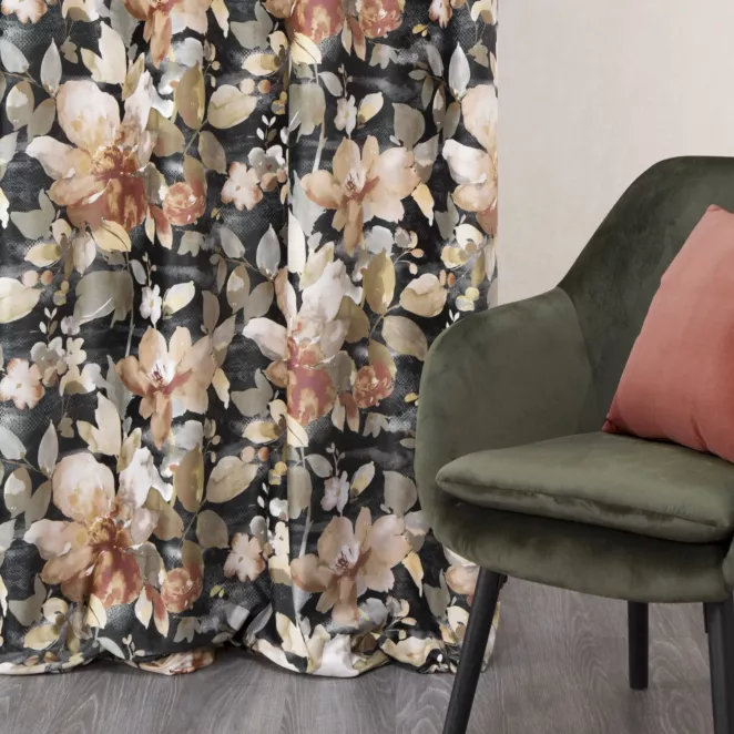 Zasłona grafitowo, zielona w kwiaty z welwetu 140x250 cm przelotka BETTY