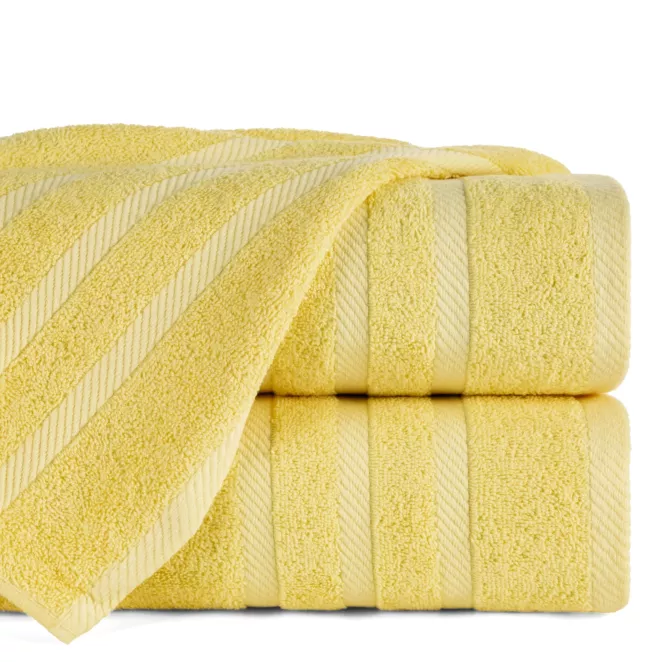 Ręcznik kąpielowy 100x150 cm bawełniany kolor żółty z ozdobną bordiurą 500 g/m2 MILO