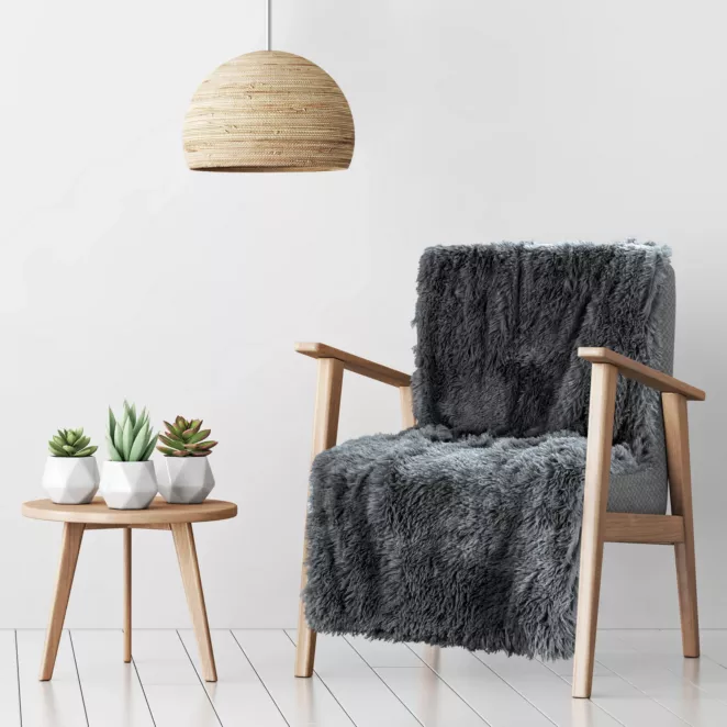 DESIGN 91 Narzuta na fotel-koc  TIFFANY o strukturze miękkiego futra