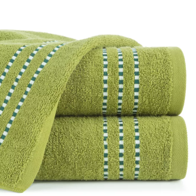Ręcznik do rąk 30x50 cm bawełniany kolor oliwkowy z ozdobnym stębnowaniem na bordiurze 500 g/m2 FIORE