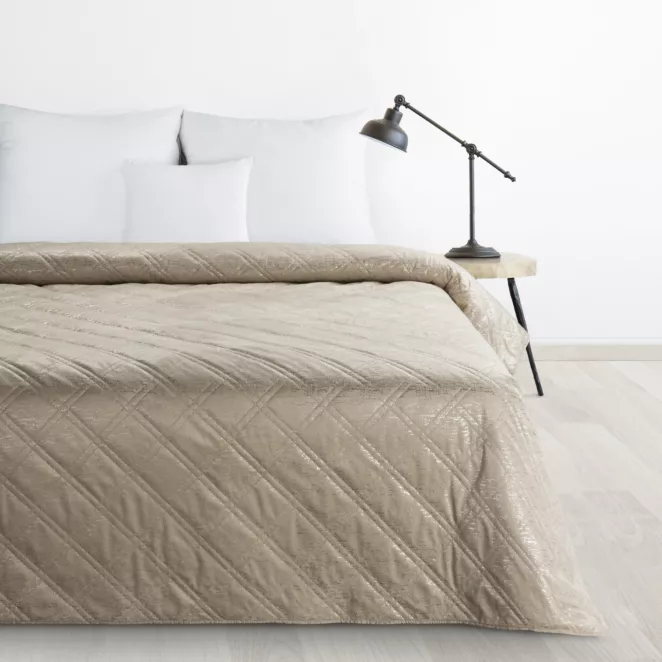 DESIGN 91 narzuta welwetowa pikowana metodą hot press w wzór karo