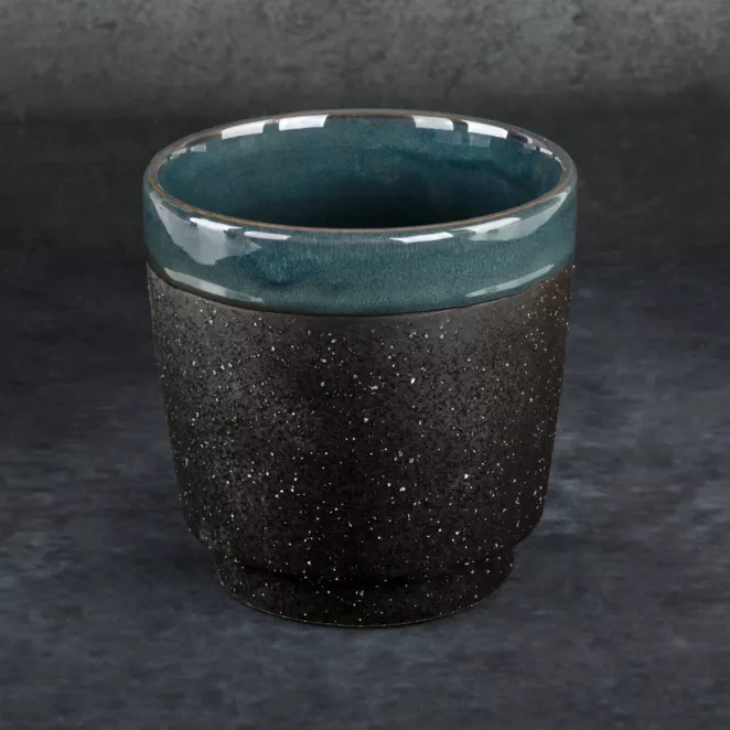 Ceramiczna osłonka na donicę HANI z chropowatą powierzchnią