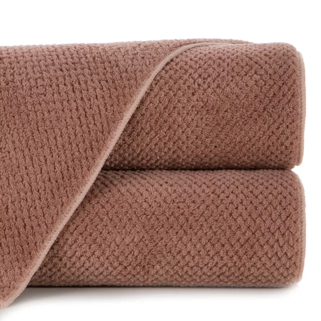 Ręcznik kąpielowy 50x90 cm z mikrowłókna kolor pudrowy róż o ryżowej strukturze 280 g/m2 ZOE 1