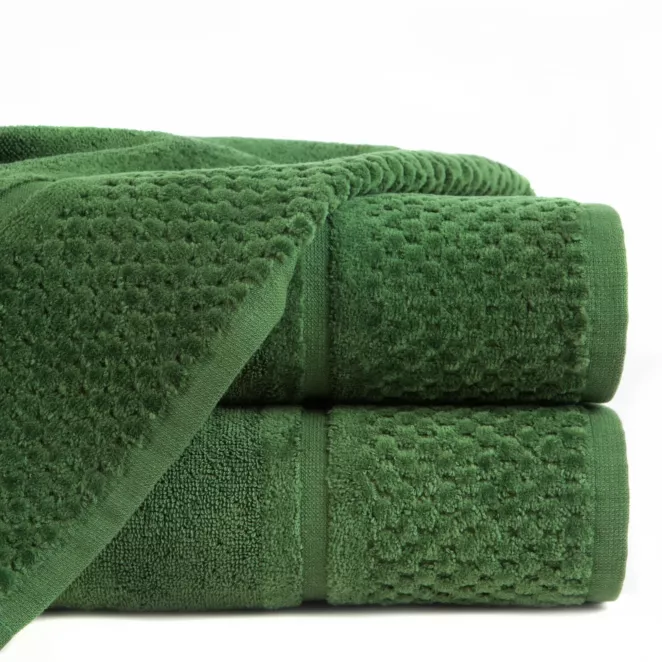 Ręcznik kąpielowy 70x140 cm bawełniany kolor butelkowy zielony z efektowną bordiurą 550 g/m2 IBIZA