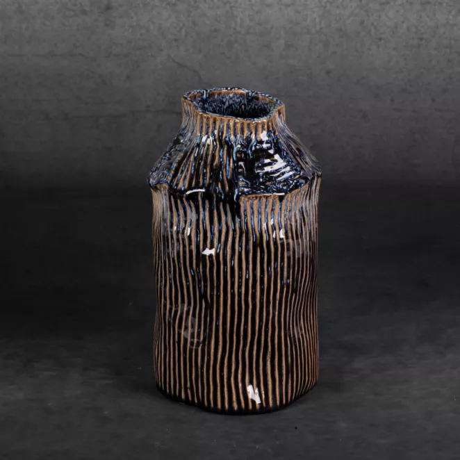 Wazon ceramiczny ALDA o nieregularnym kształcie w stylu boho