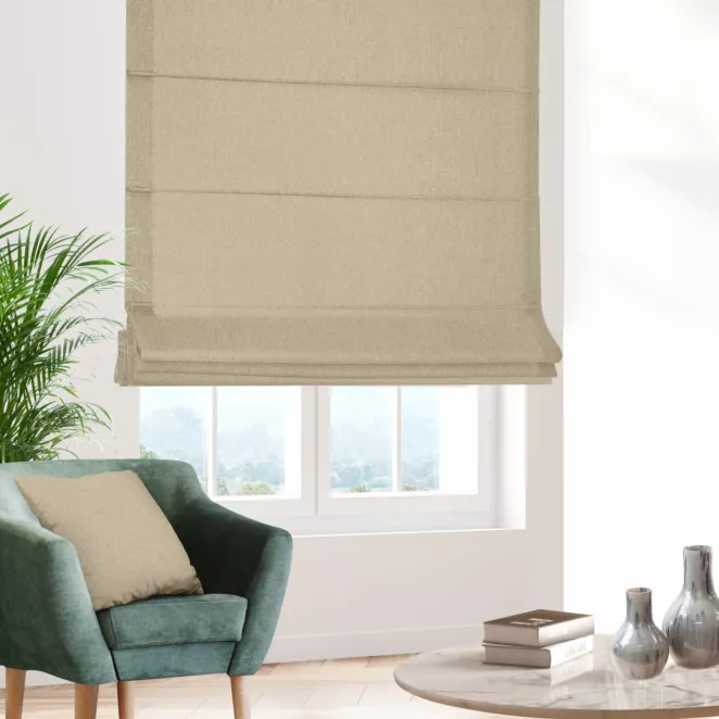 Roleta szyta z systemem comfort beżowa z tkaniny o naturalnym splocie w stylu eko