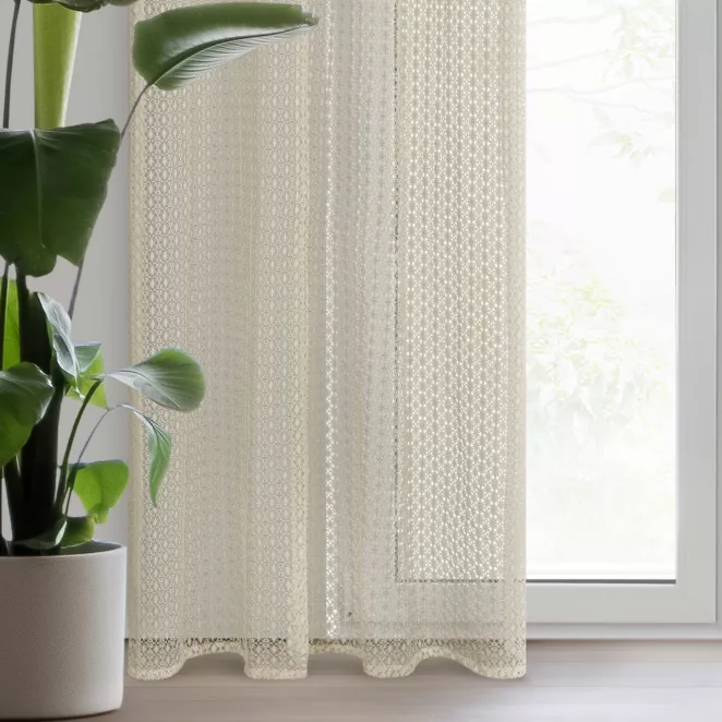 Firana beżowa o strukturze siateczki niewymagająca prasowania 140x250 cm przelotka MIRELLA