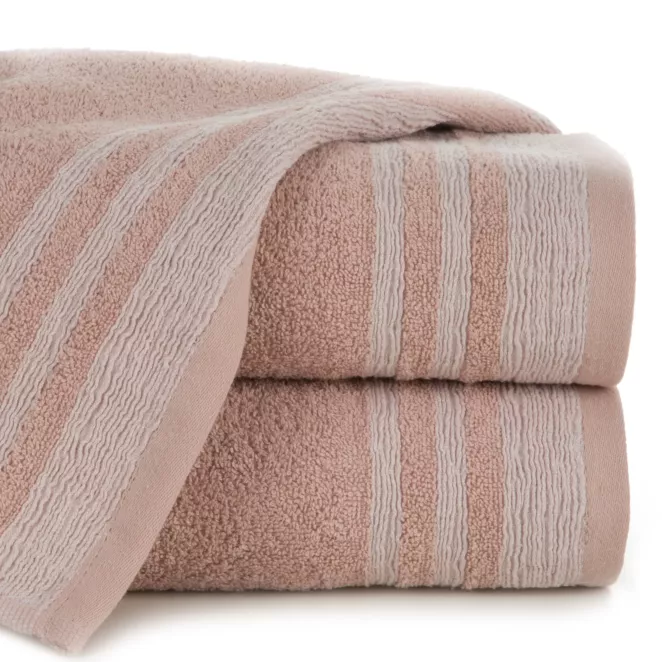 Ręcznik do rąk 30x50 cm bawełniany kolor pudrowy róż z ozdobną bordiurą 500 g/m2 MERY