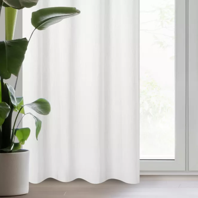 Firana biała z szyfonu i efektem garbowania 135x250 cm przelotka MELINDA