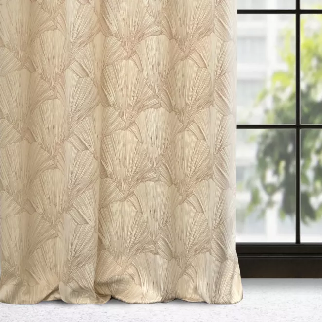 Zasłona kremowo, szampańska z motywem roślinnym z tkaniny welwetowej 140x250 cm przelotka GOJA Pierre Cardin
