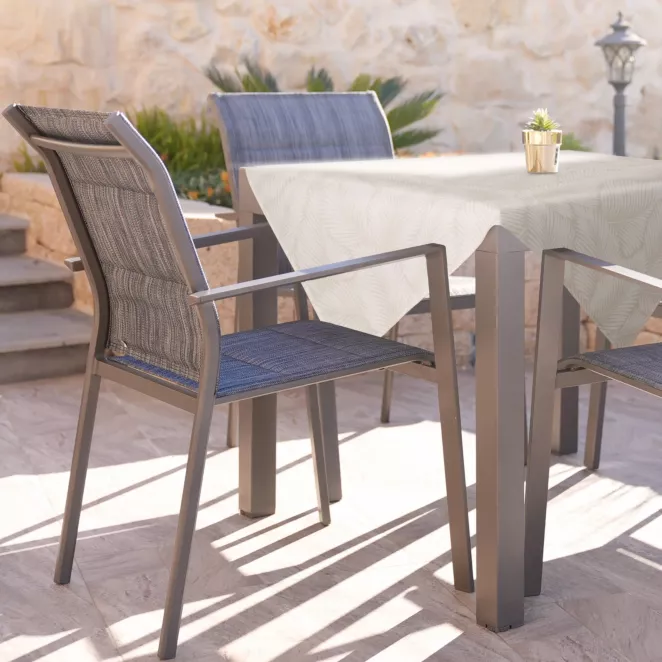 Obrus GARDEN na taras oraz balkon z wodoodpornej tkaniny z motywem palmowych liści