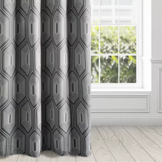 Zasłona grafitowo, biała z geometrycznym wzorem zaciemniająca 140x250 cm przelotka DIADEM
