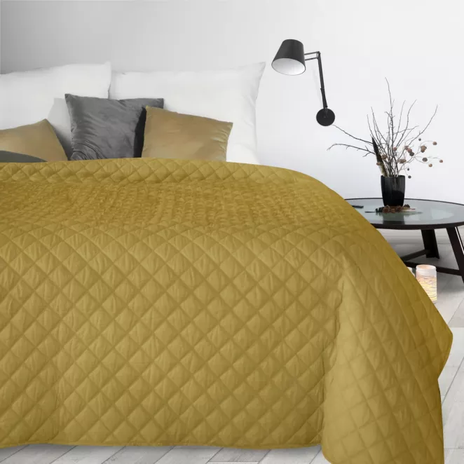 DESIGN 91 Narzuta ALARA 3 z geometrycznym wzorem wytłaczanym techniką hot press