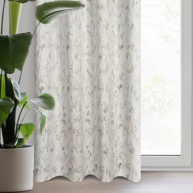 Zasłona kremowo, złota z efektem błyszczącej przecierki z welwetu 140x250 cm na przelotka KORNELIA