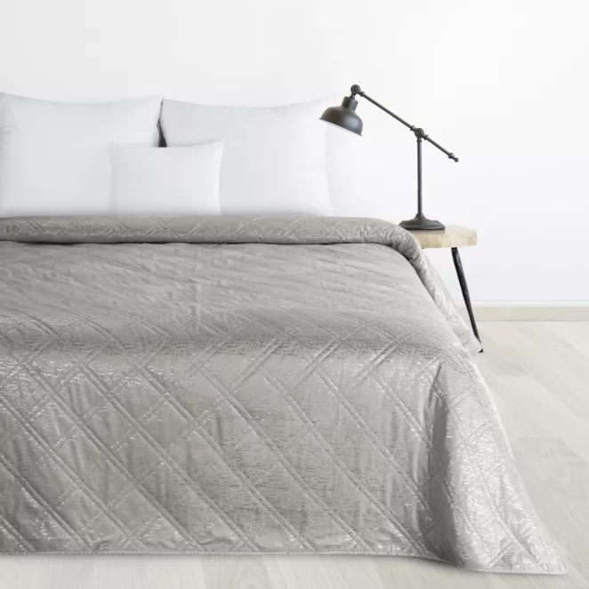 DESIGN 91 narzuta welwetowa pikowana metodą hot press w wzór karo