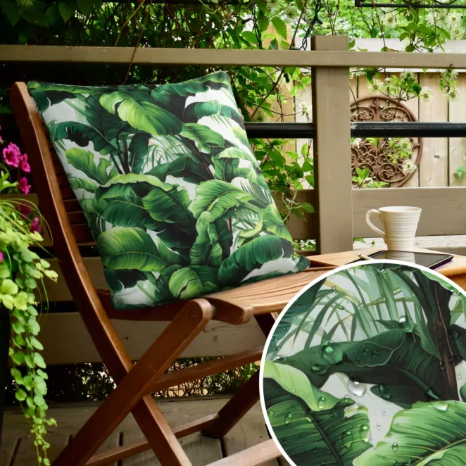 Poszewka GARDEN na taras oraz balkon z tkaniny wodoodpornej zdobiona nadrukiem egzotycznych liści