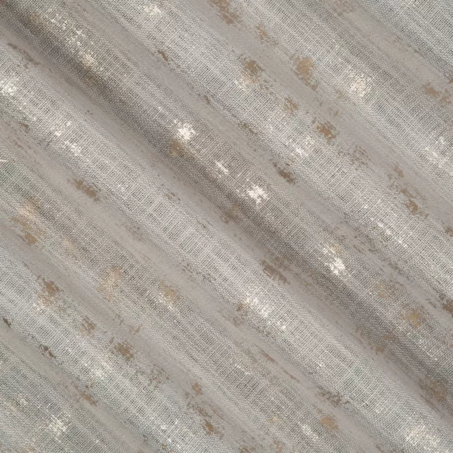 E112/1 Zasłona szyta na taśmie 5 cm srebrno złocista z tkaniny o naturalnym splocie, zdobiona błyszczcącym nadrukiem