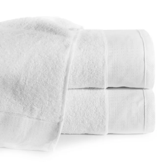 Ręcznik kąpielowy 50x90 cm bawełniany kolor biały z żakardową bordiurą z drobnymi punkcikami 480 g/m2 STELLA