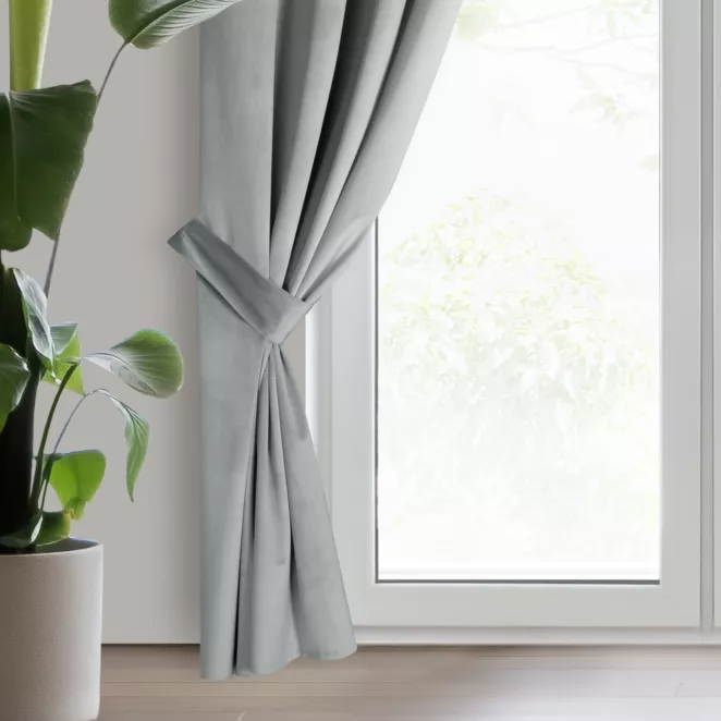 Zasłona jasnoszara z tkaniny welwetowej, troczek w zestawie 140x270 cm przelotka ANTARA