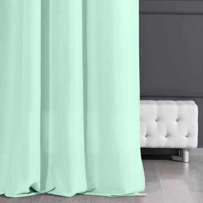 Zasłona jasnomiętowa gładka, matowa 140x250 cm przelotka ADORE Design 91