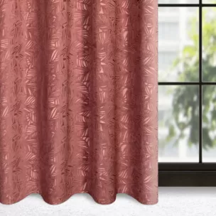 Zasłona ciemnoróżowa z welwetu wytłaczanego w liście 140x250 cm przelotka OCTAVIA
