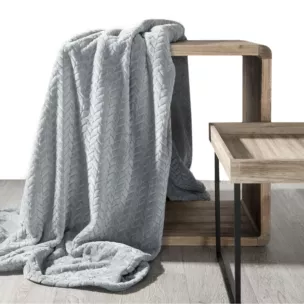DESIGN 91 Koc CINDY miękki i miły w dotyku z wytłaczanym wzorem
