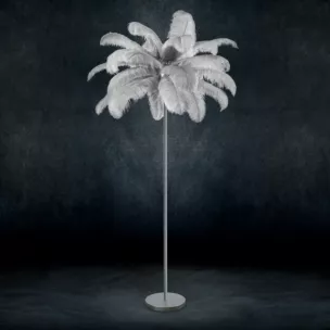 Lampa stojąca FERI na metalowej podstawie z efektownym abażurem z naturalnych strusich piór