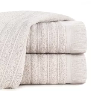Ręcznik kąpielowy 50x90 cm bawełniany kolor pudrowy róż w stylu boho z frędzlami 500 g/m2 MIRENA
