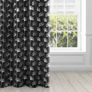 Zasłona czarna w srebrny wzór liści, zaciemniająca 135x250 cm przelotka CLARA